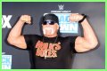 Bodybuilding Legend Lou Ferrigno’s Bicep Looks Like a Stick Next to Hulk Hogan’s
24-Inch Python in a Rare Photo